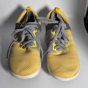 Moshn Rhythm Yellow and‎ Gray Kids Sneakers women’s size 9